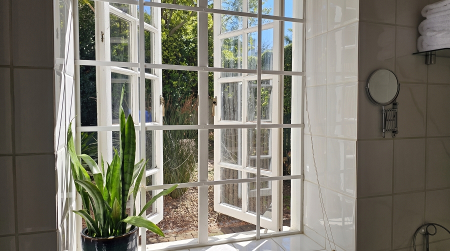 8 Bedroom Property for Sale in Swellendam Western Cape